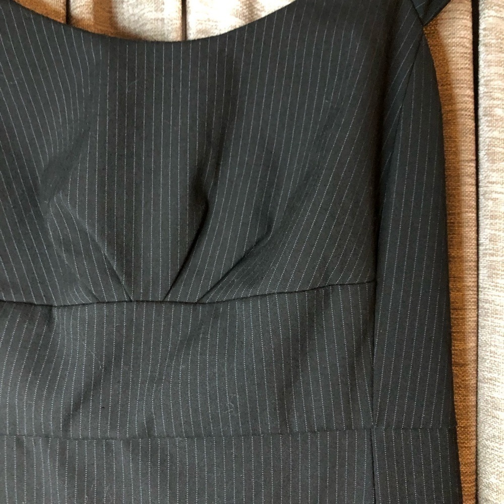 New York & Company Black Pin Stripe Sheath Dress Size 6 - Picture 9 of 11